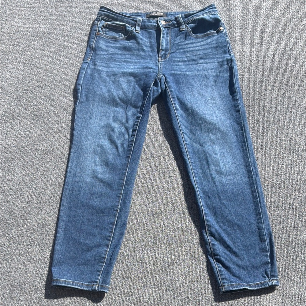 Judy Blue size 30 Women’s Mid-Rise Blue Denim Jeans Straight Leg JB82102DK